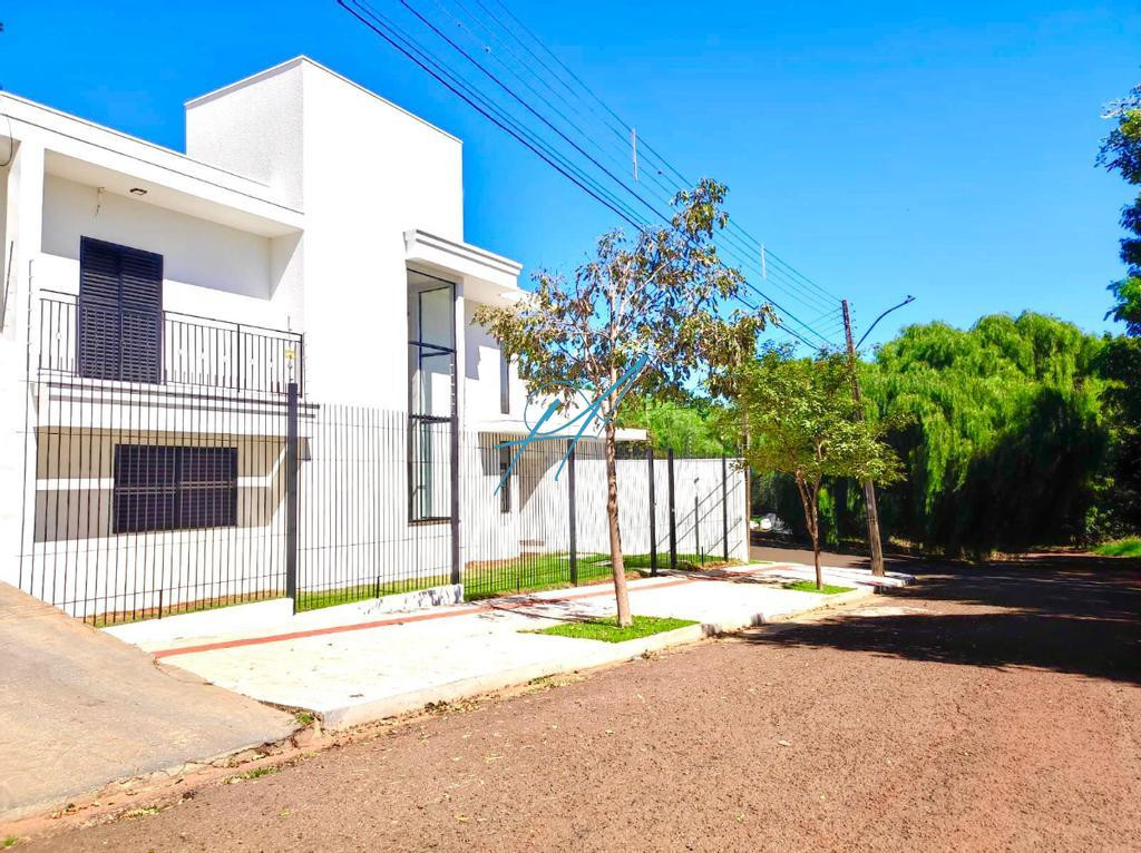 Casa à venda com 4 quartos, 285m² - Foto 4