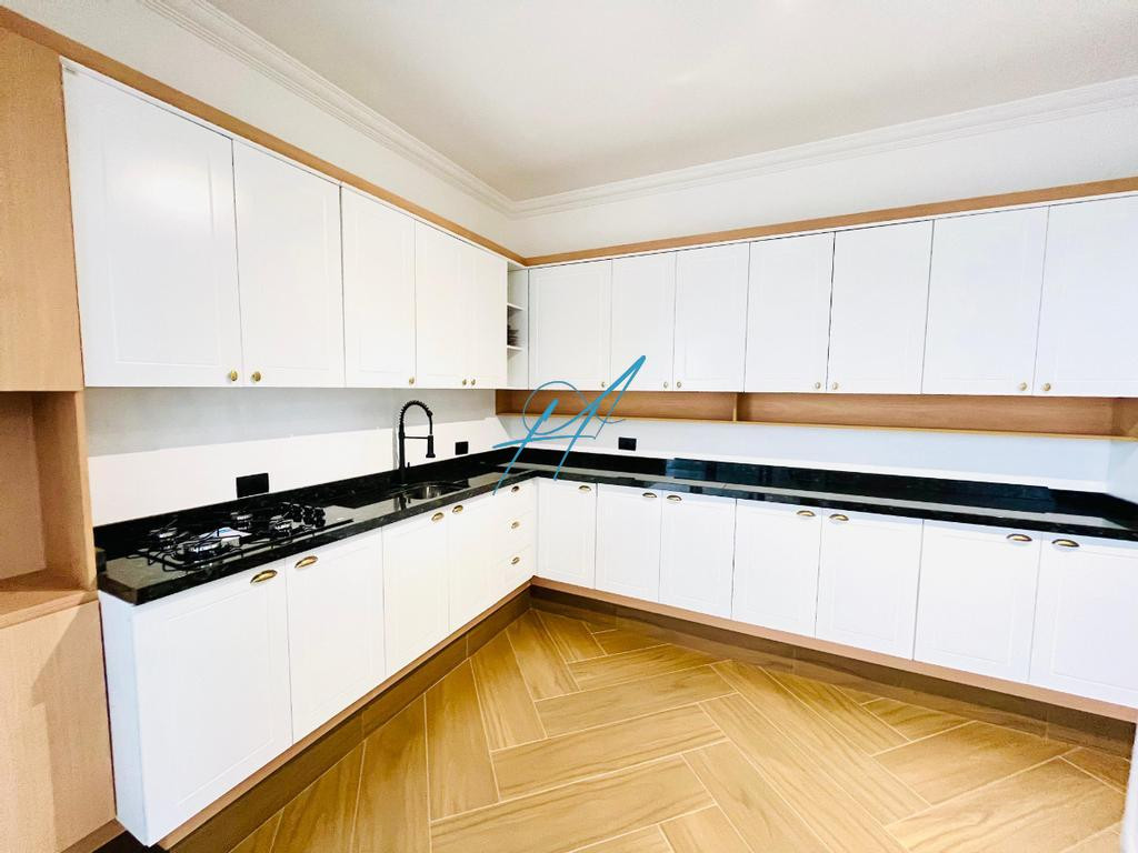 Casa à venda com 4 quartos, 285m² - Foto 11