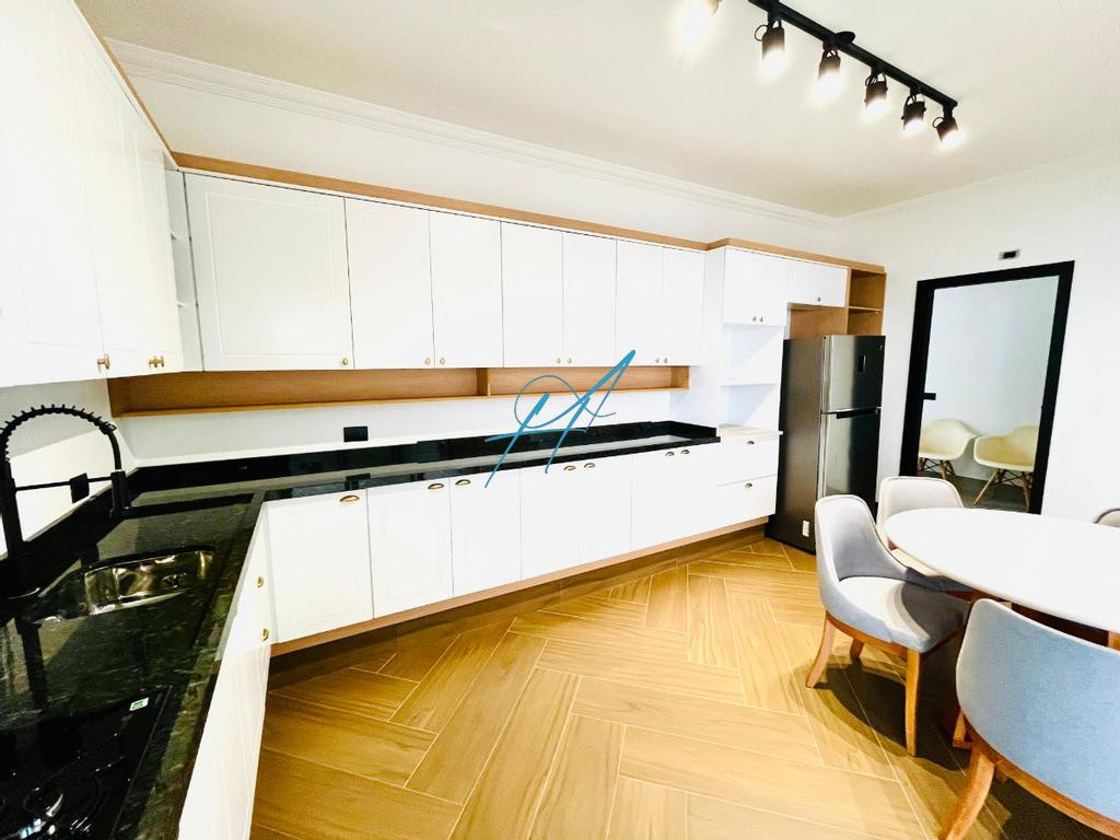 Casa à venda com 4 quartos, 285m² - Foto 15