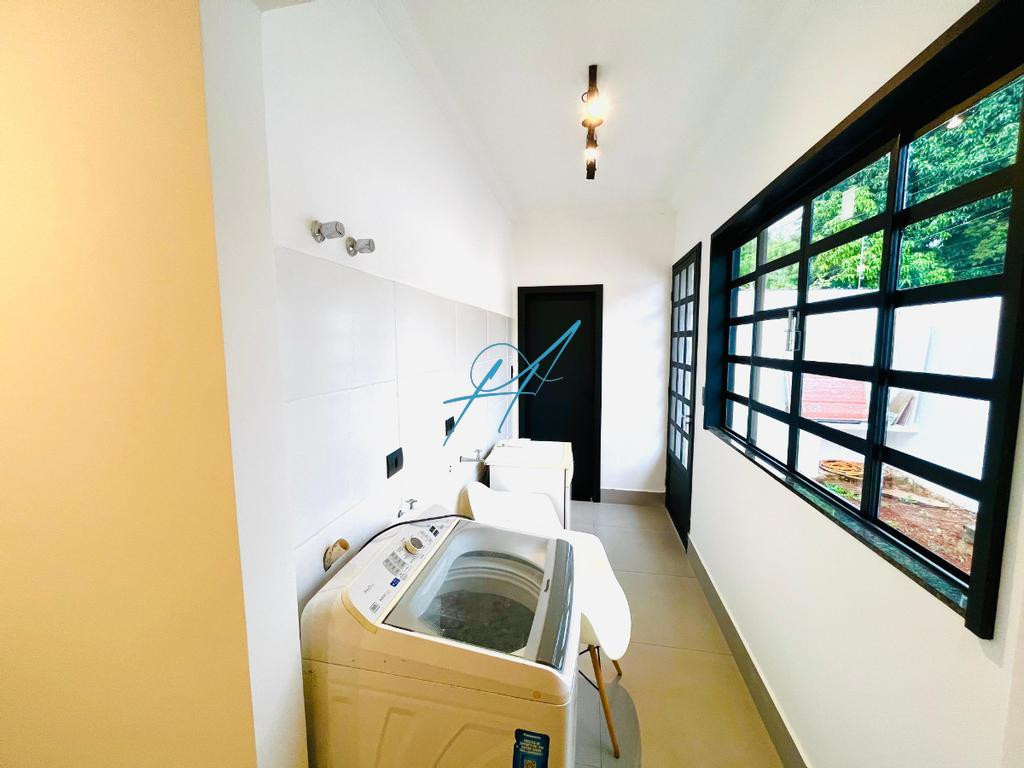 Casa à venda com 4 quartos, 285m² - Foto 42