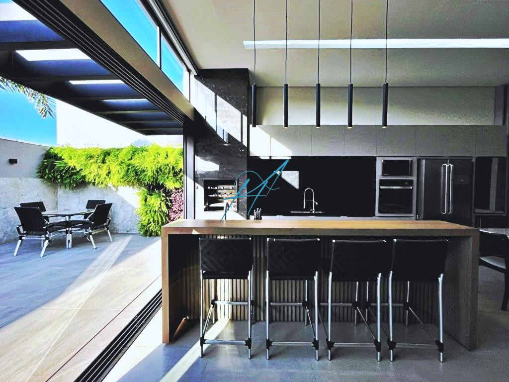 Casa de Condomínio à venda com 4 quartos, 232m² - Foto 8