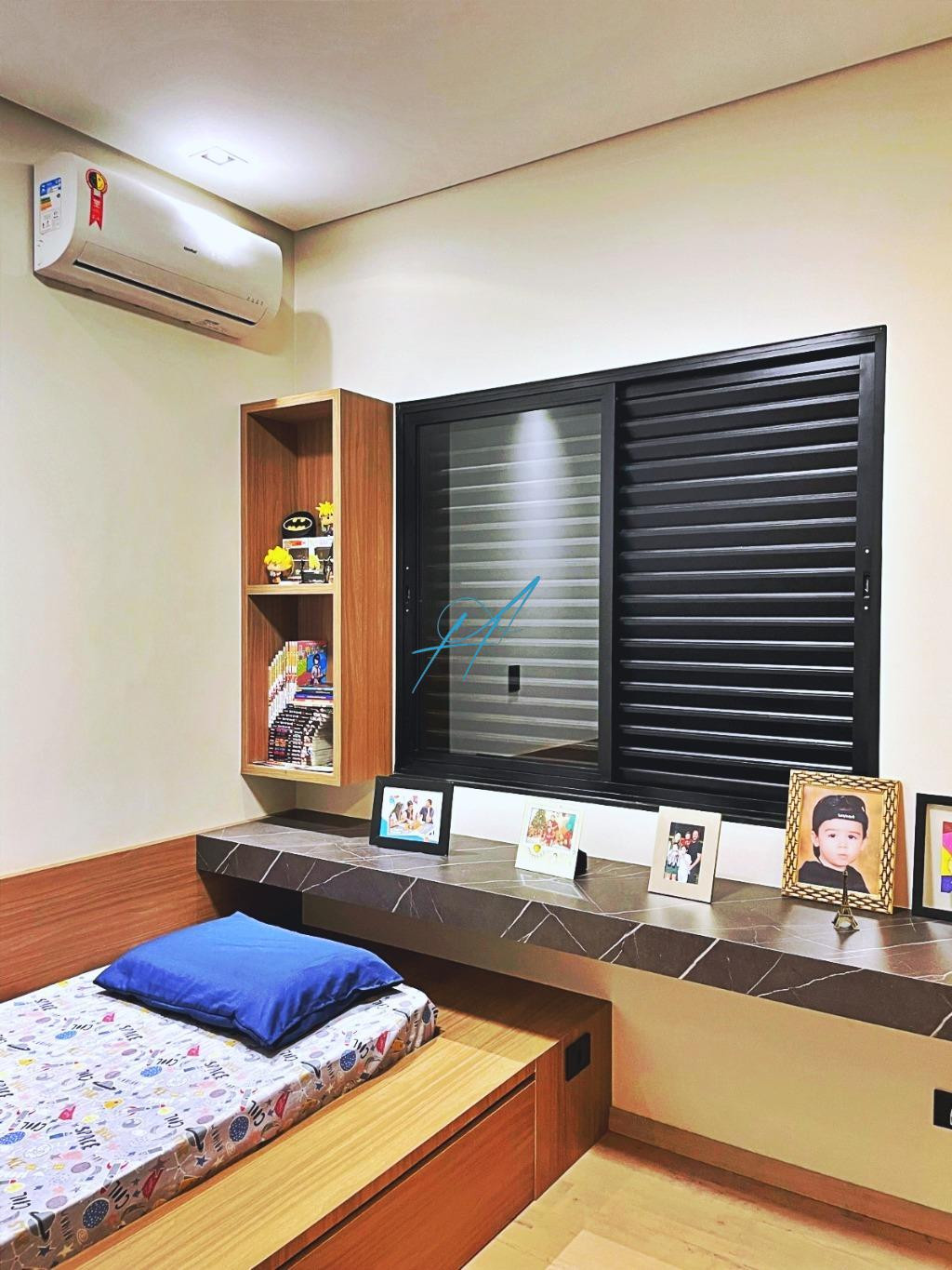 Casa de Condomínio à venda com 4 quartos, 232m² - Foto 12