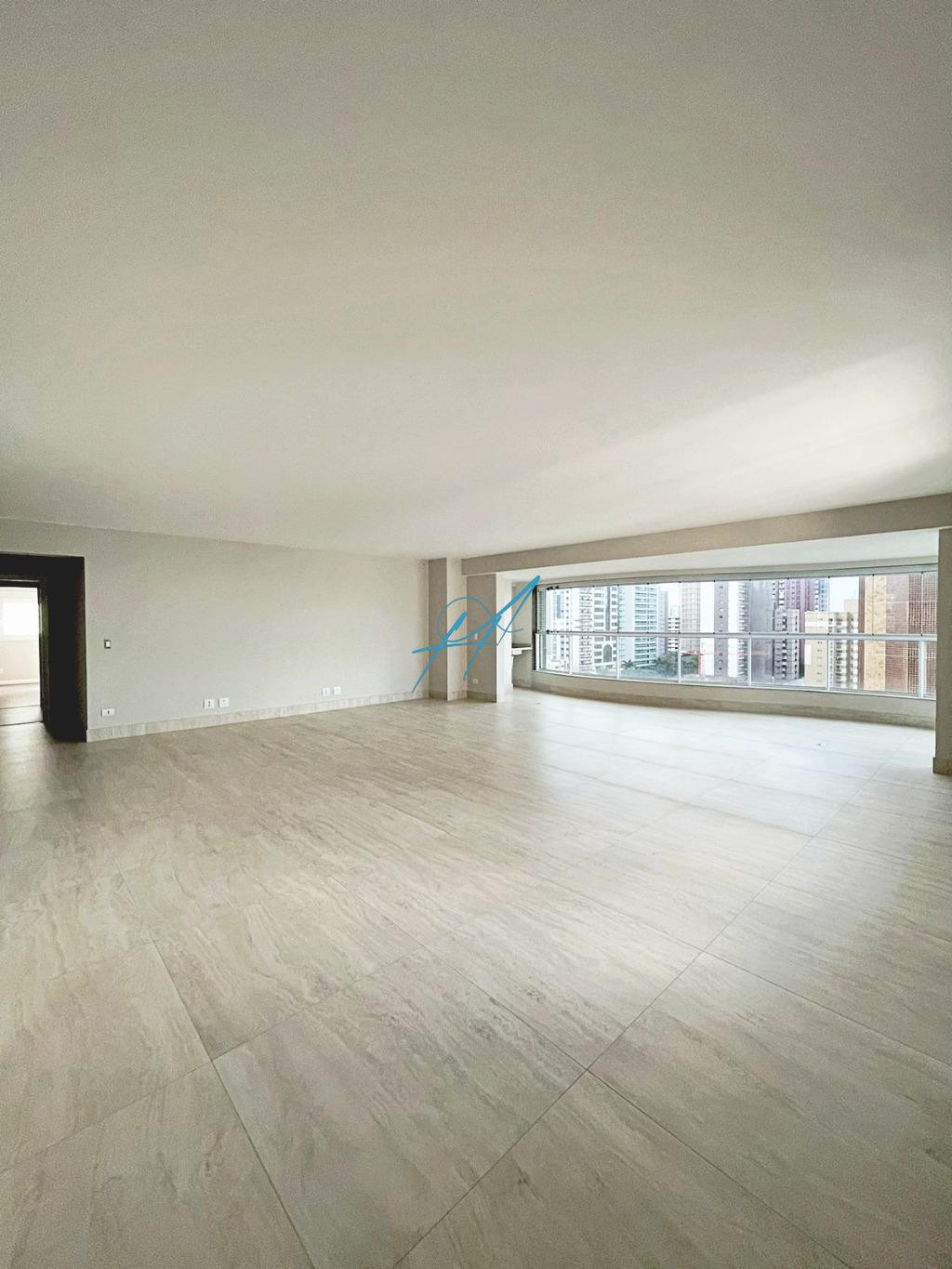 Apartamento à venda com 4 quartos, 240m² - Foto 5