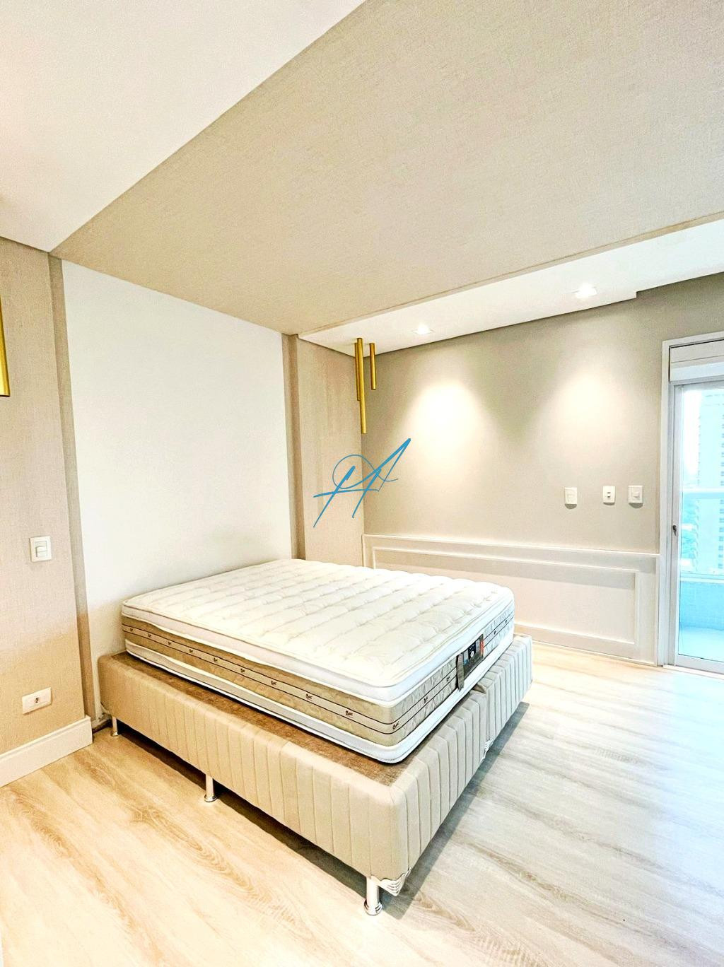 Apartamento à venda com 4 quartos, 221m² - Foto 19