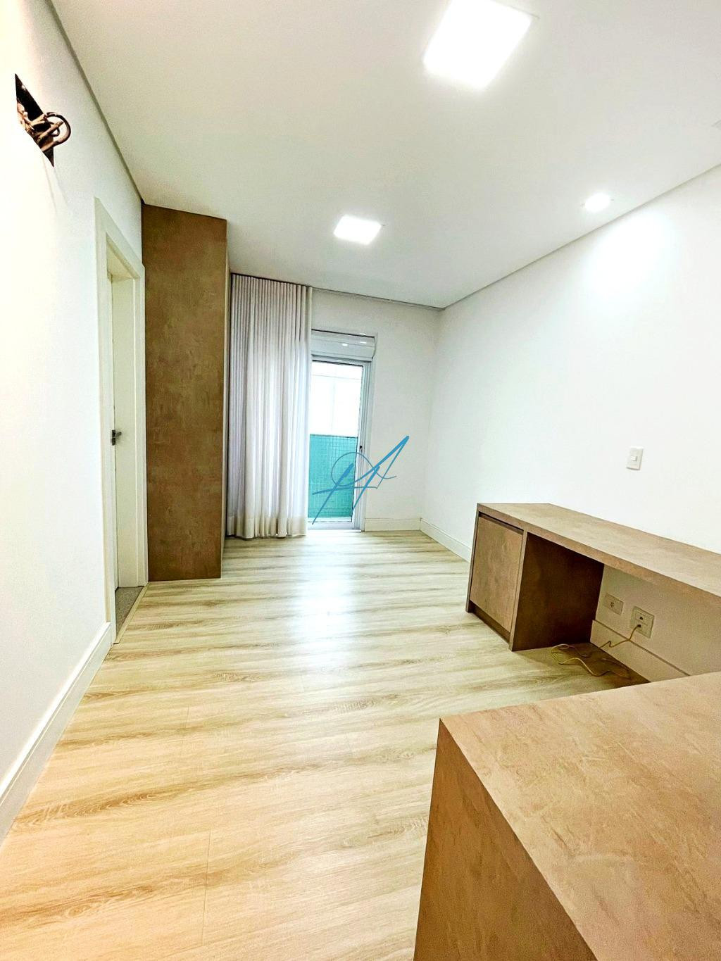 Apartamento à venda com 4 quartos, 221m² - Foto 24