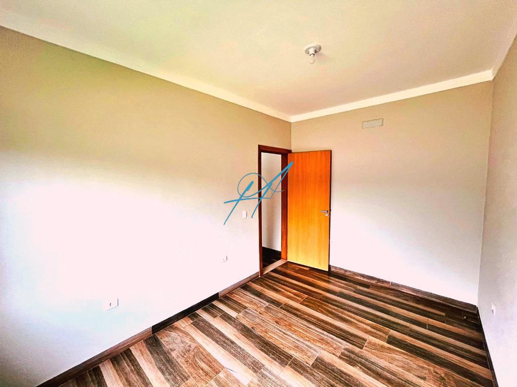 Casa à venda com 4 quartos, 210m² - Foto 23