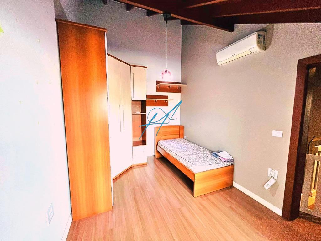 Casa à venda com 4 quartos, 210m² - Foto 34