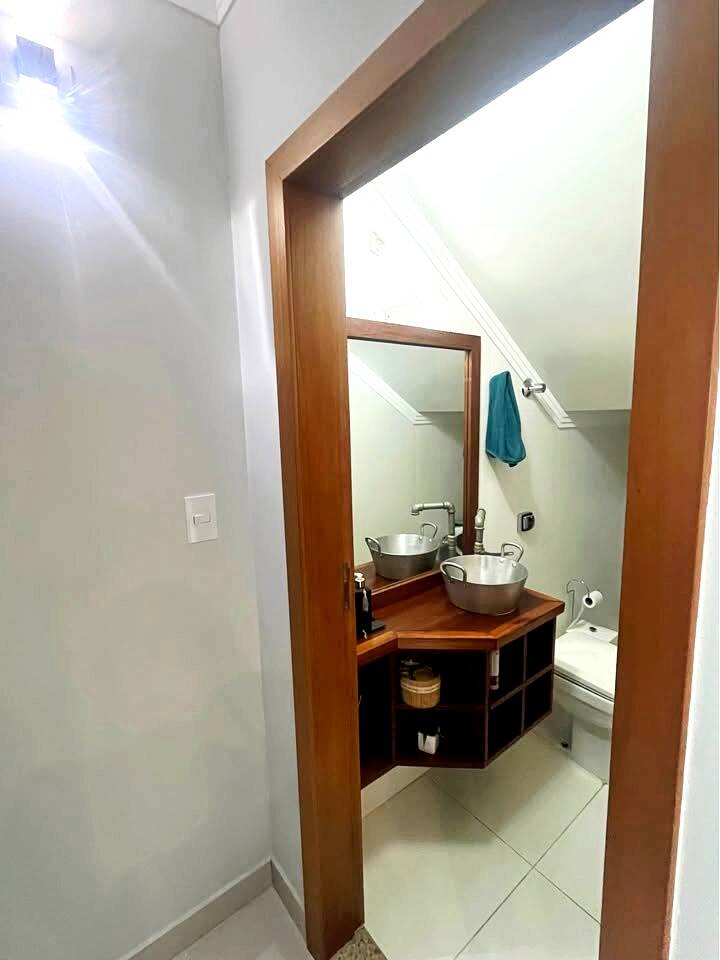 Casa à venda com 3 quartos, 213m² - Foto 19