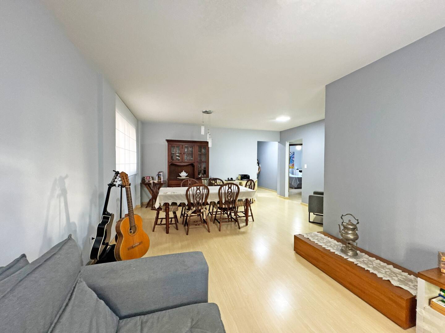 Apartamento à venda com 3 quartos, 137m² - Foto 3