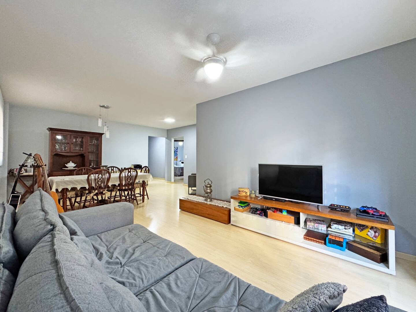 Apartamento à venda com 3 quartos, 137m² - Foto 7
