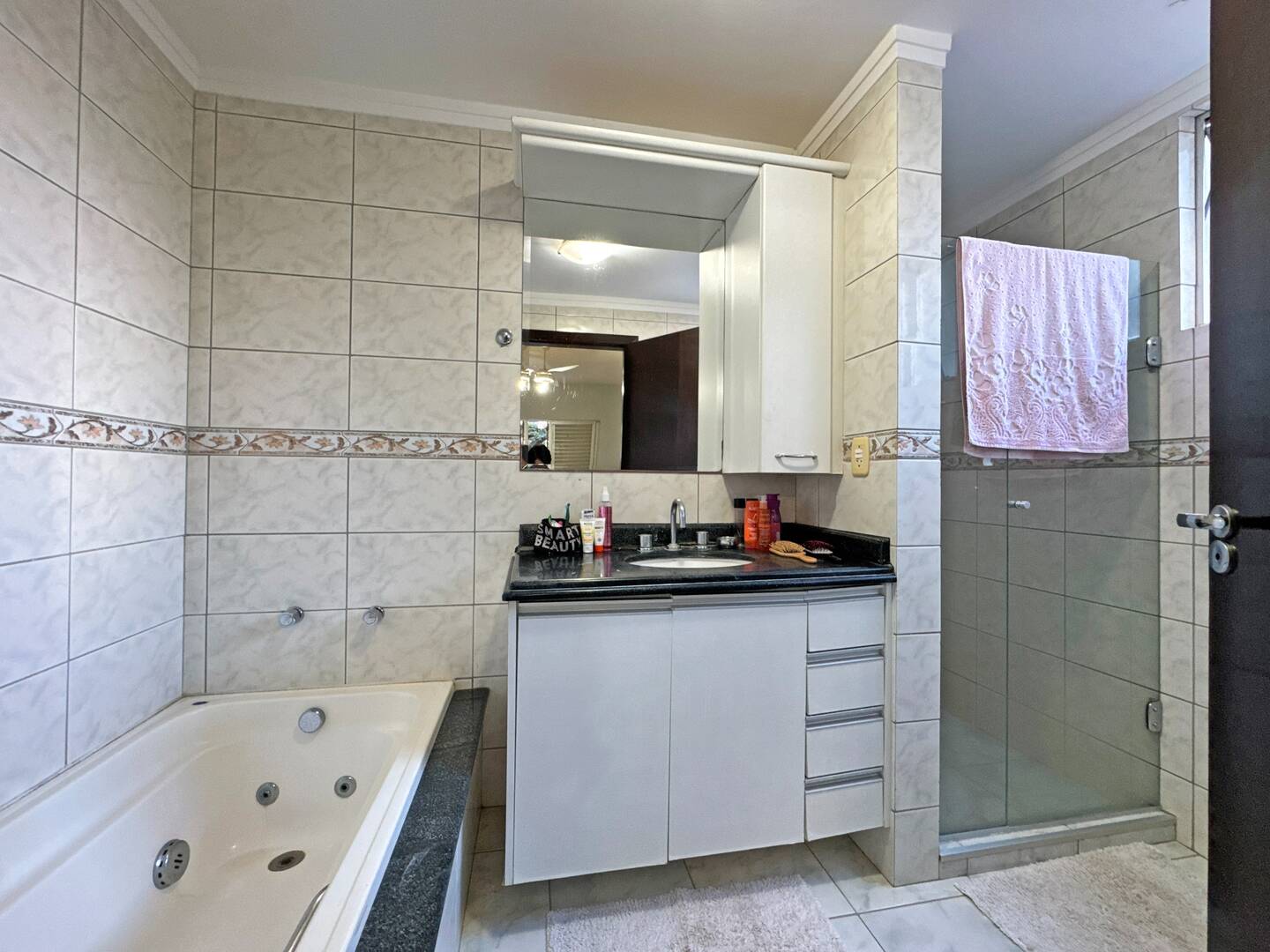 Apartamento à venda com 3 quartos, 137m² - Foto 10