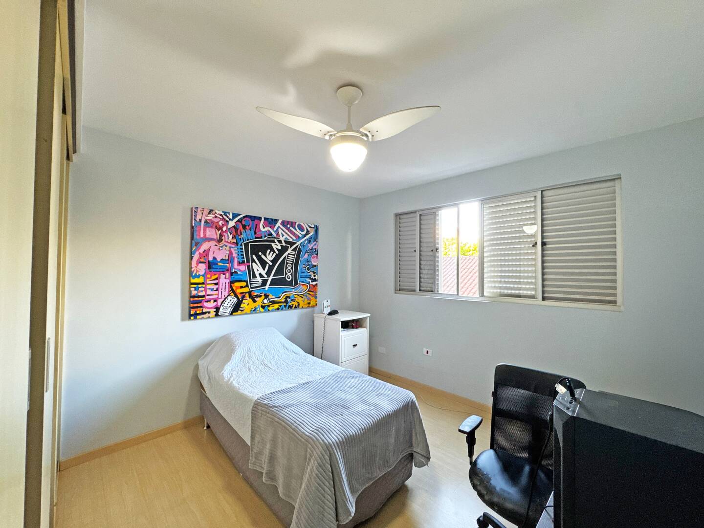 Apartamento à venda com 3 quartos, 137m² - Foto 22
