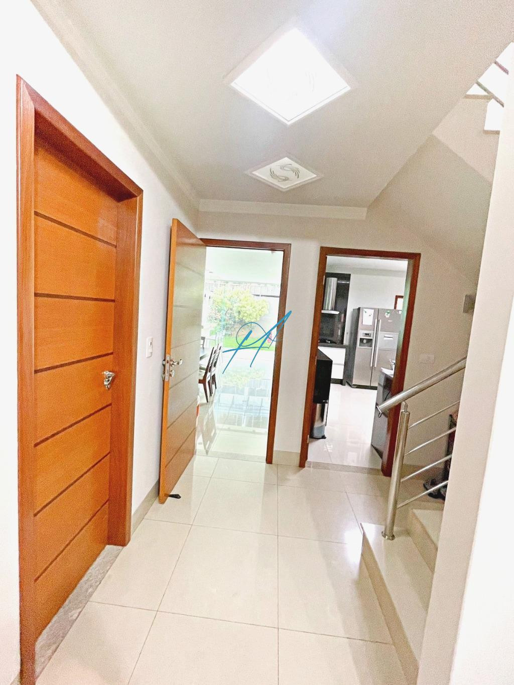 Sobrado à venda com 3 quartos, 250m² - Foto 4
