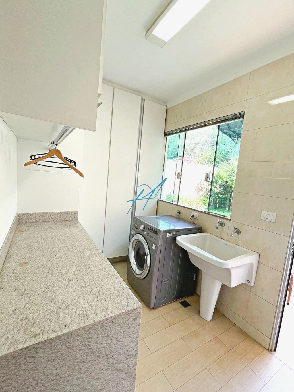 Sobrado à venda com 3 quartos, 250m² - Foto 18