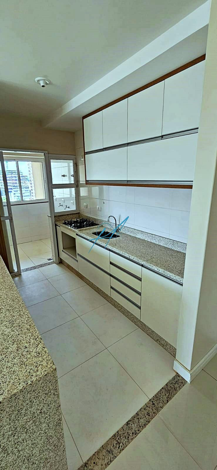 Apartamento à venda com 3 quartos, 79m² - Foto 18