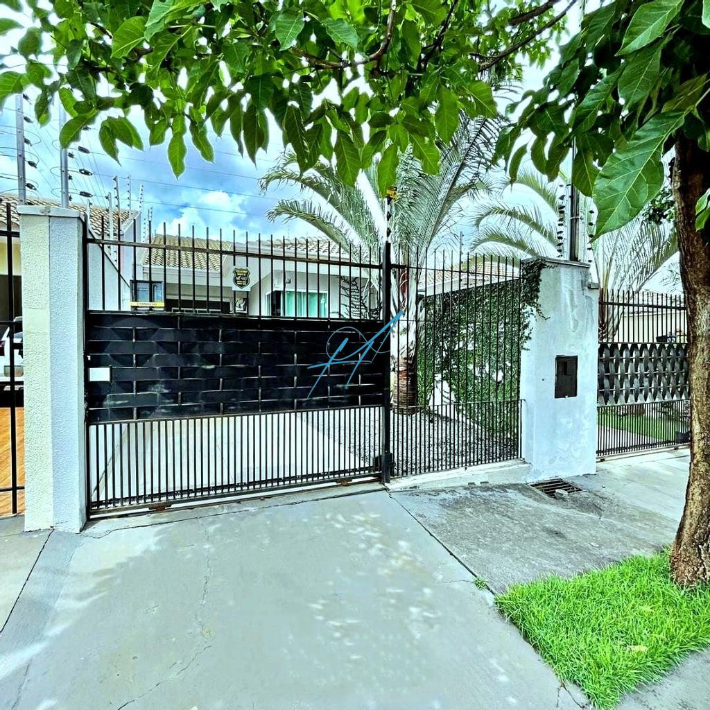 Casa à venda com 3 quartos, 70m² - Foto 4