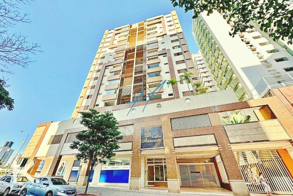 Apartamento à venda com 3 quartos, 129m² - Foto 2
