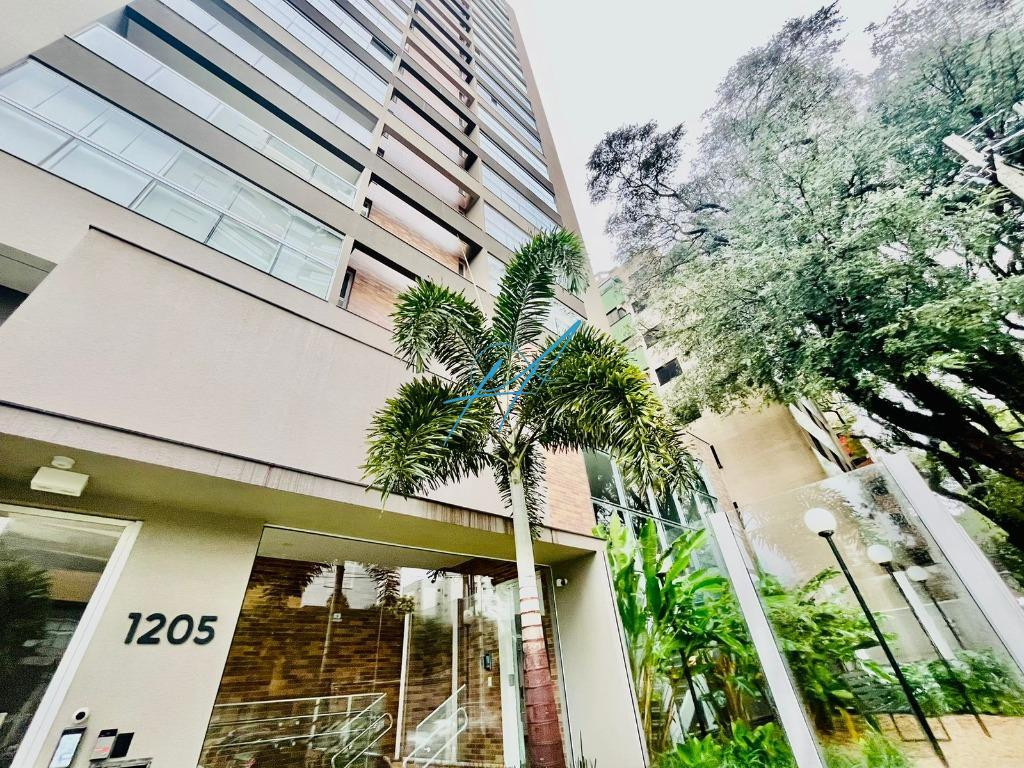 Apartamento à venda com 3 quartos, 107m² - Foto 1