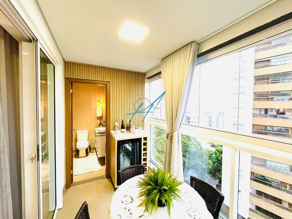 Apartamento à venda com 3 quartos, 107m² - Foto 32