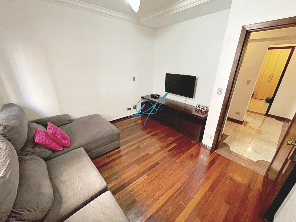 Apartamento à venda com 4 quartos, 219m² - Foto 18