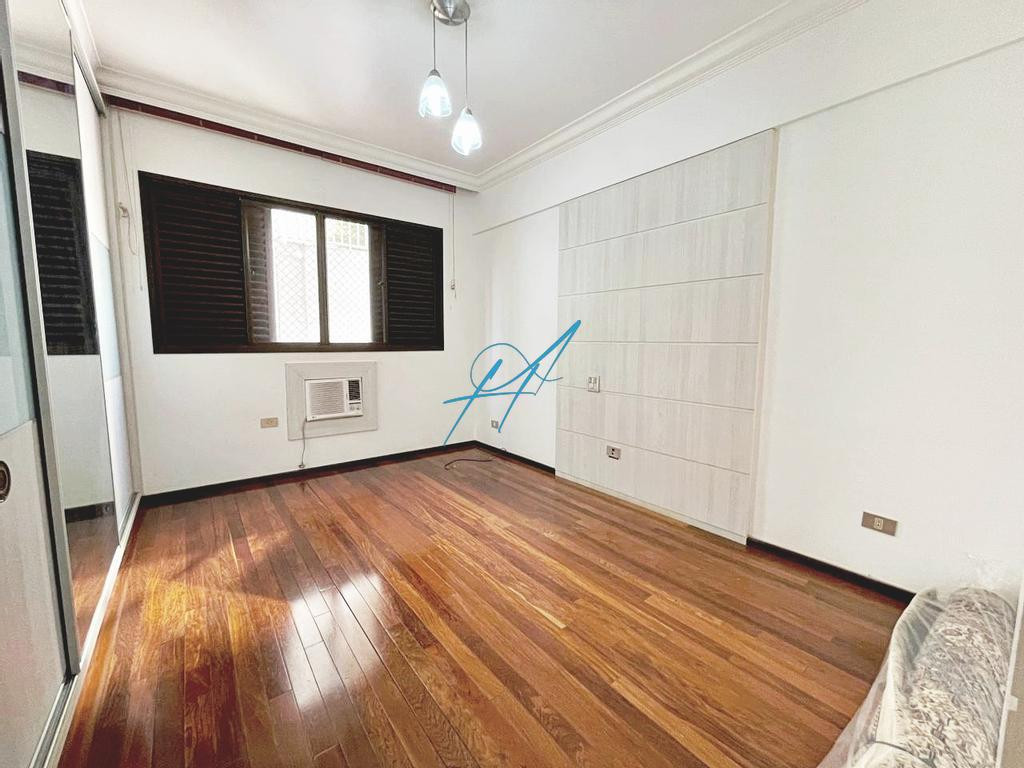 Apartamento à venda com 4 quartos, 219m² - Foto 19