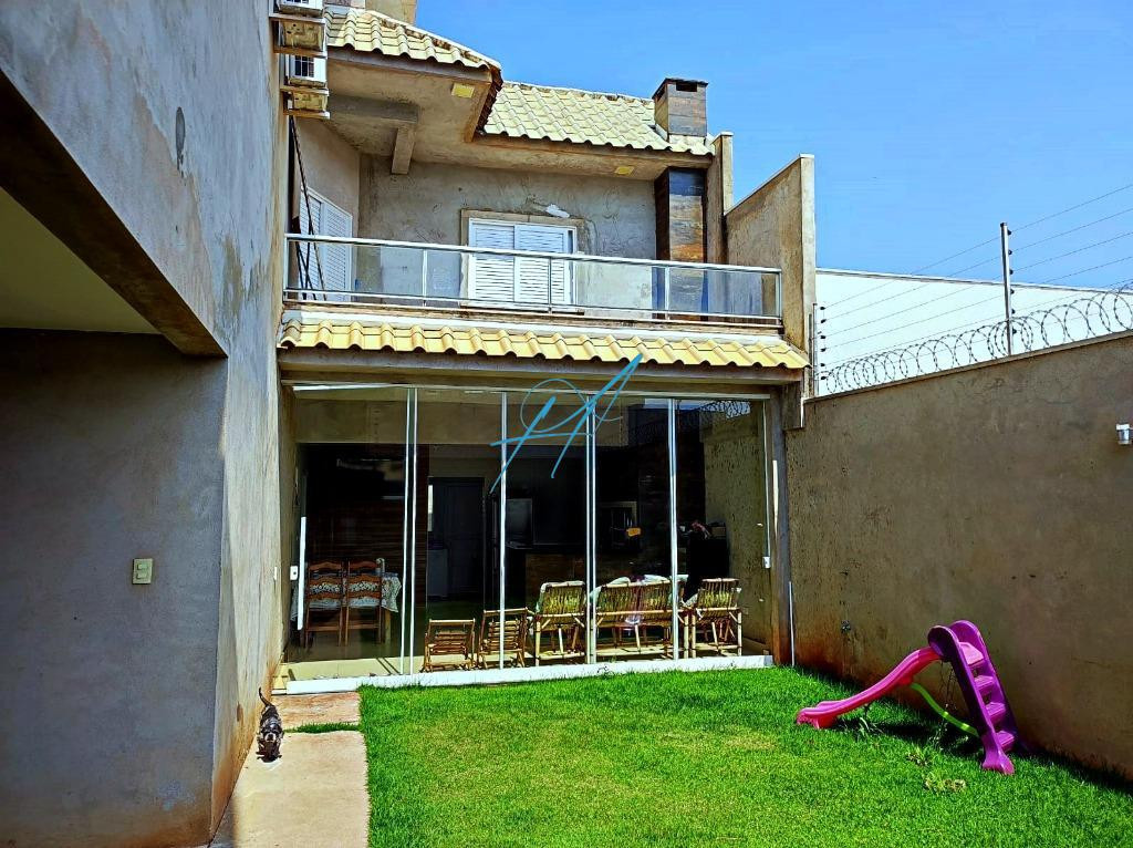 Sobrado à venda com 3 quartos, 263m² - Foto 11