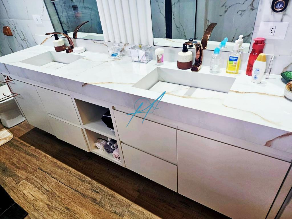 Casa à venda com 3 quartos, 240m² - Foto 27