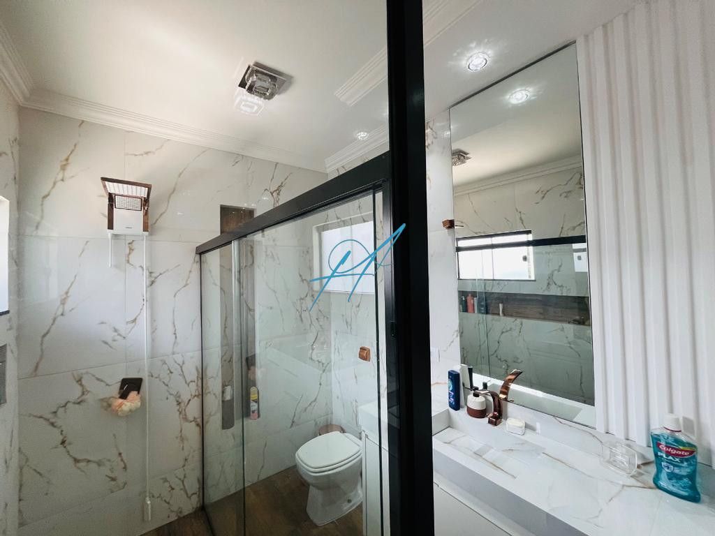 Casa à venda com 3 quartos, 240m² - Foto 34