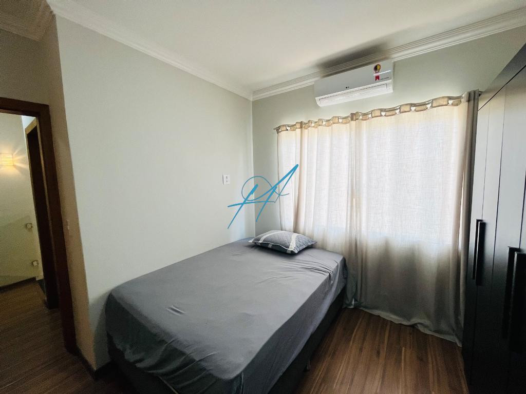 Casa à venda com 3 quartos, 240m² - Foto 38