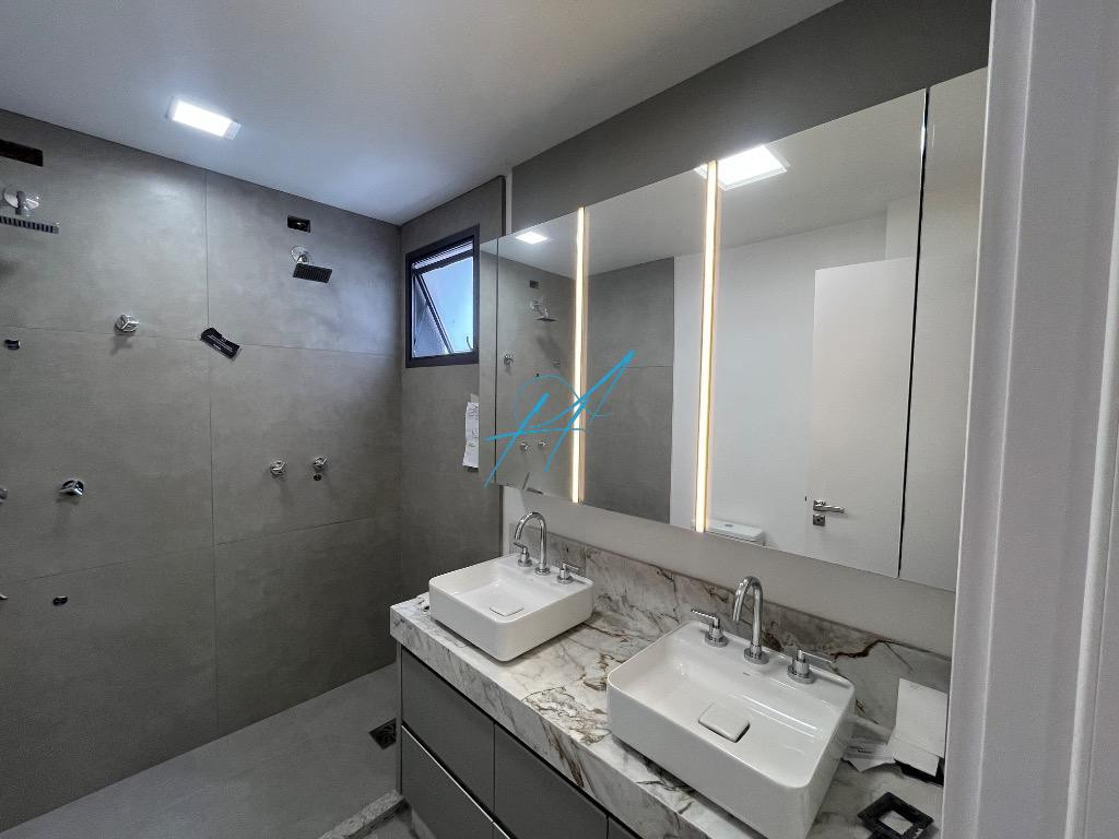 Apartamento à venda com 3 quartos, 119m² - Foto 32