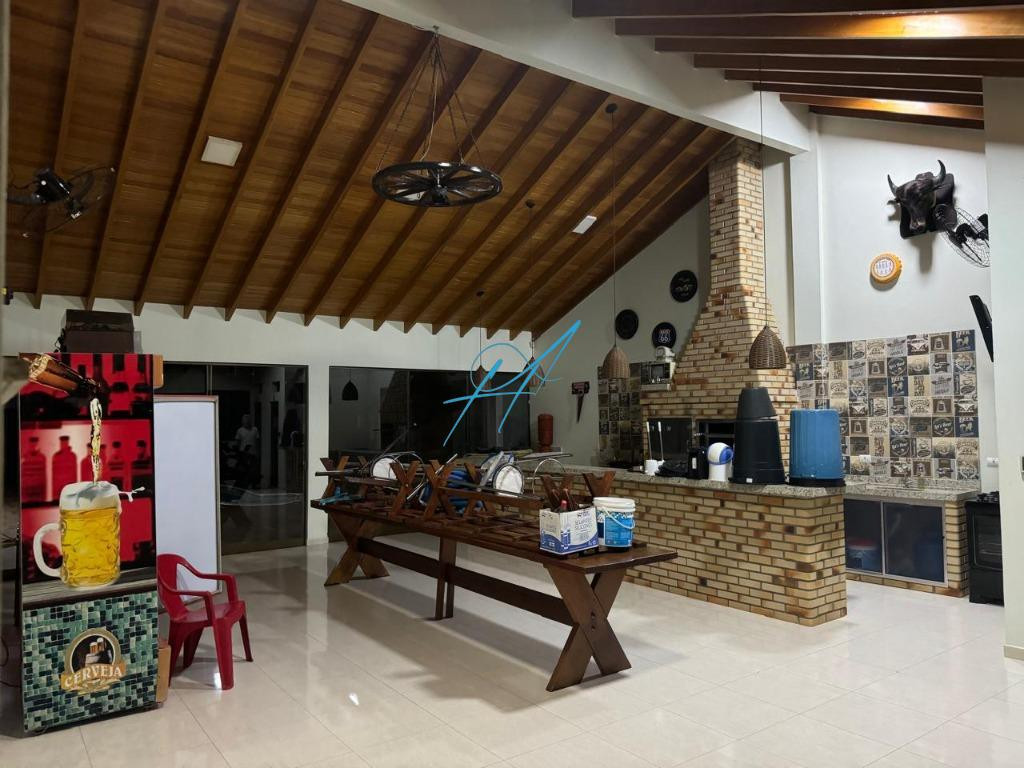 Chácara à venda com 3 quartos, 1680m² - Foto 17