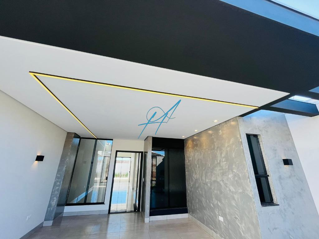 Casa à venda com 3 quartos, 99m² - Foto 4