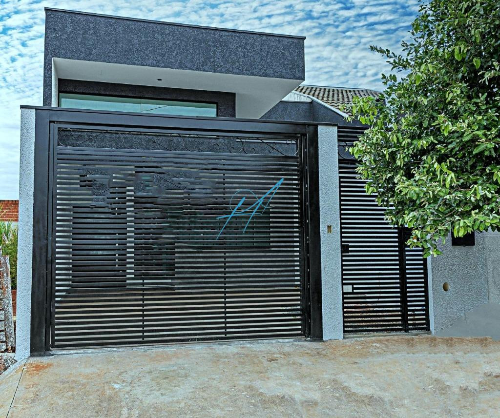 Casa à venda com 3 quartos, 105m² - Foto 4