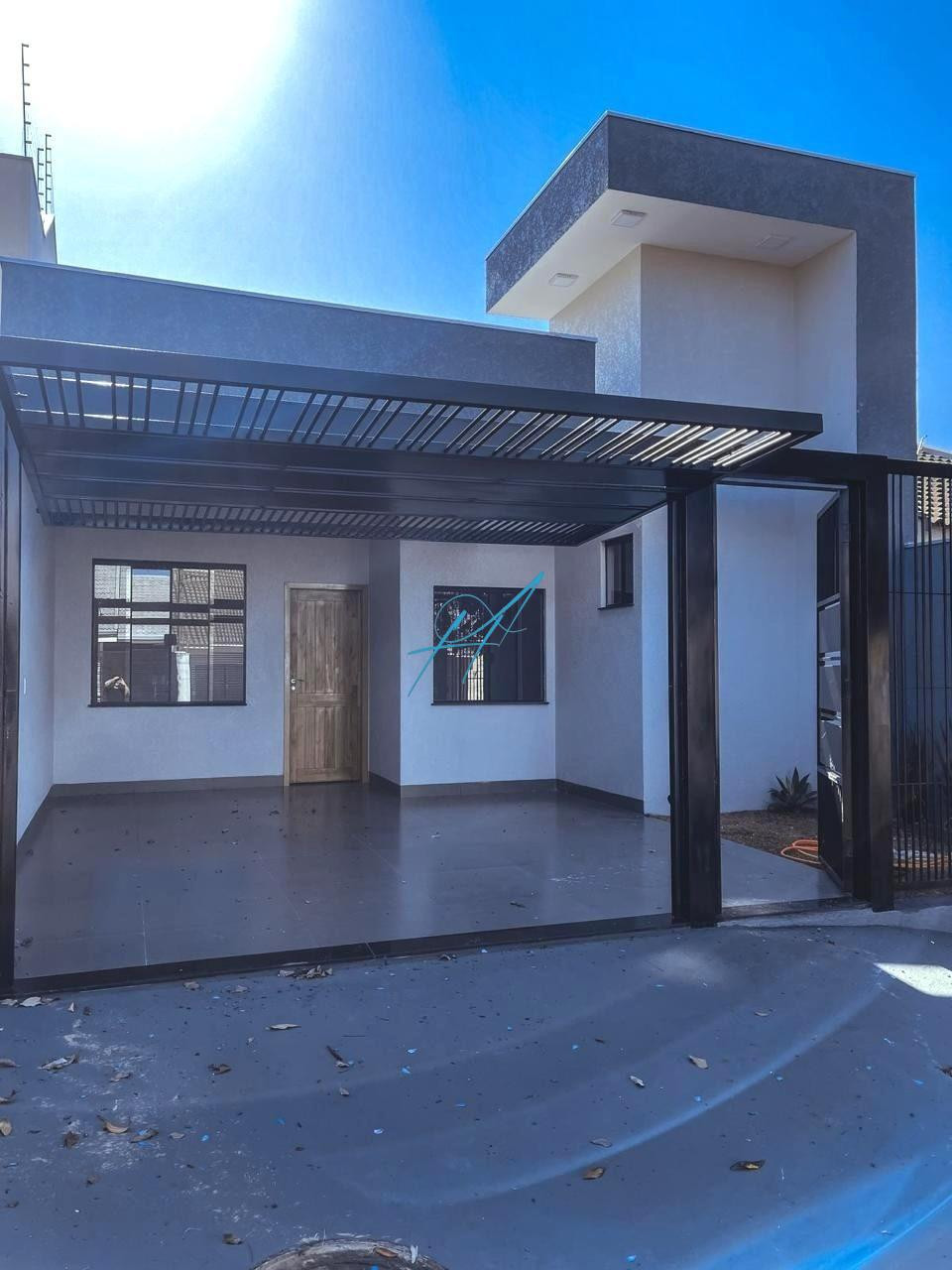 Casa à venda com 3 quartos, 96m² - Foto 2