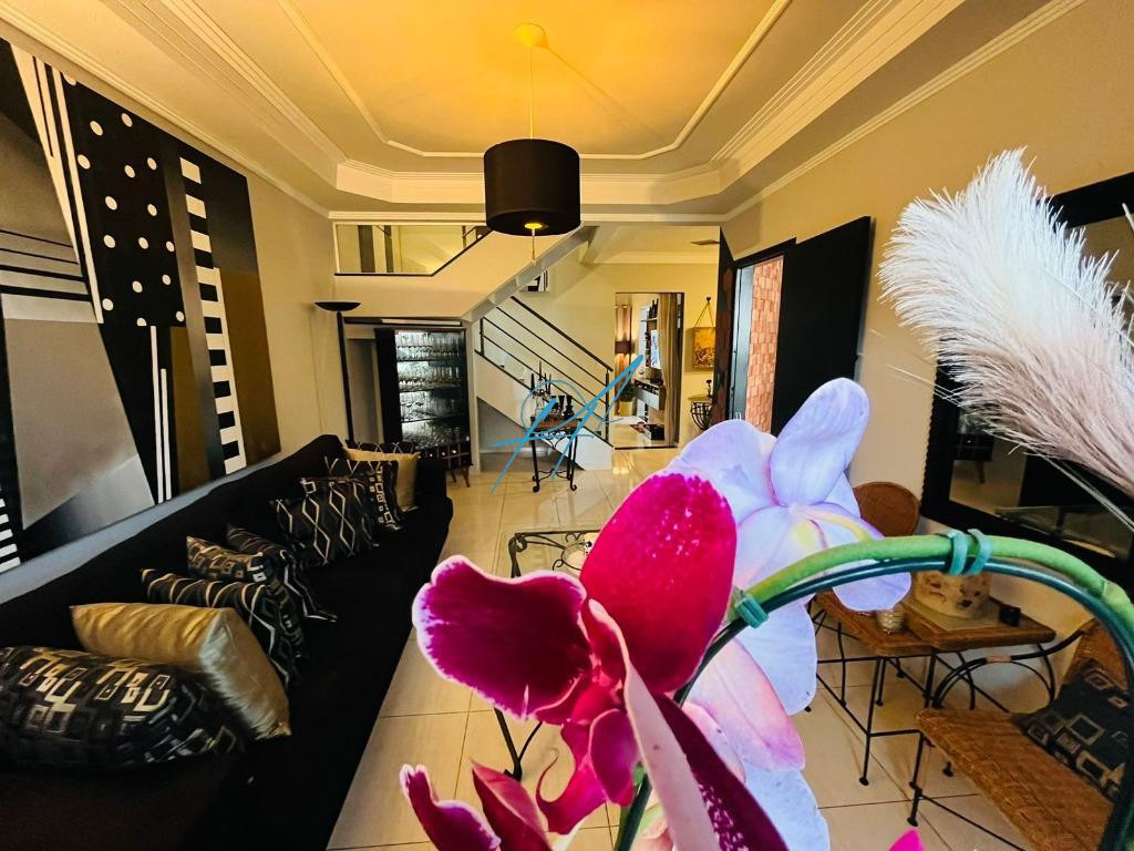 Sobrado à venda com 4 quartos, 234m² - Foto 7