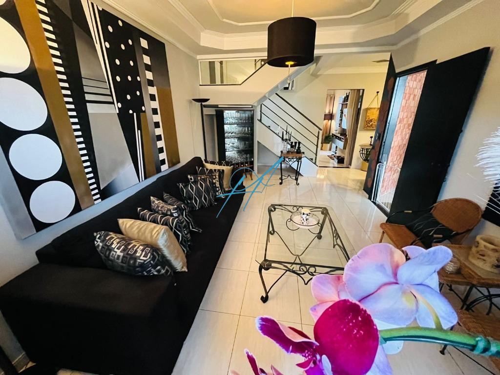 Sobrado à venda com 4 quartos, 234m² - Foto 11