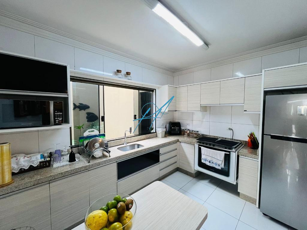 Sobrado à venda com 4 quartos, 234m² - Foto 23