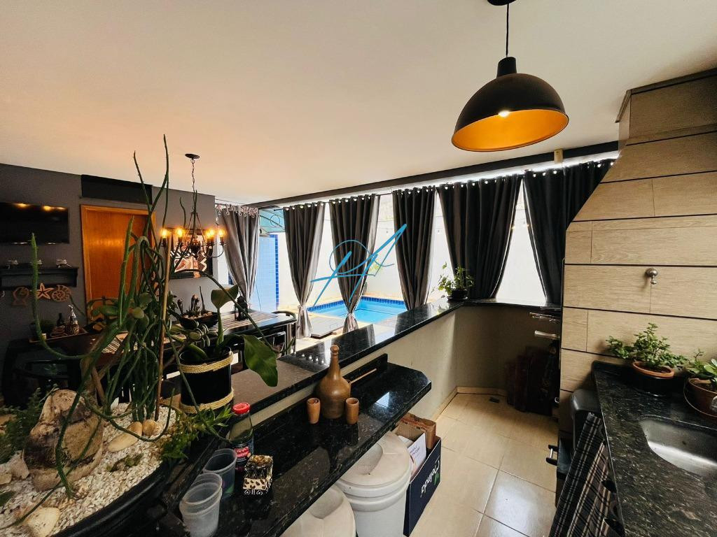 Sobrado à venda com 4 quartos, 234m² - Foto 39