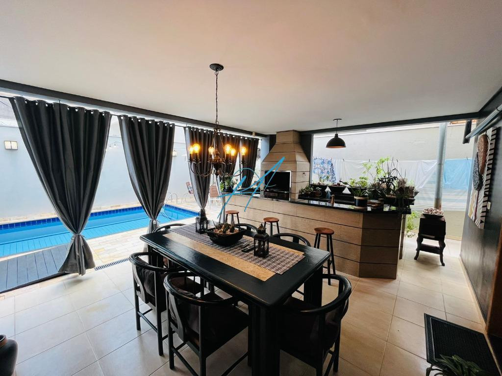 Sobrado à venda com 4 quartos, 234m² - Foto 42