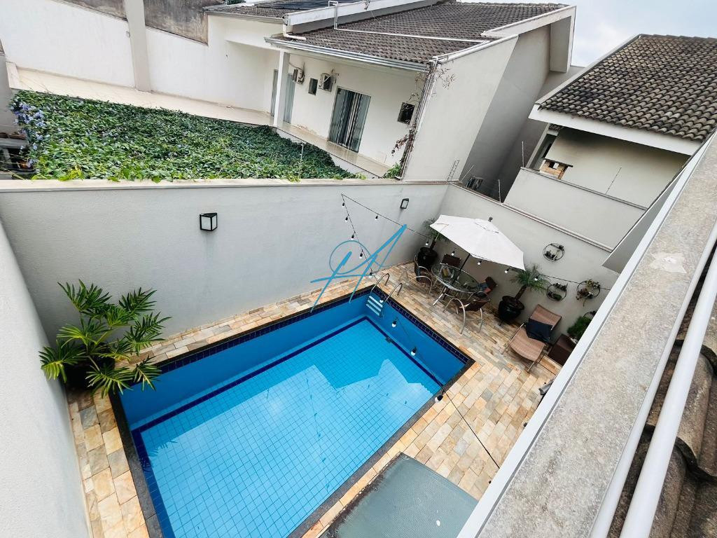 Sobrado à venda com 4 quartos, 234m² - Foto 47