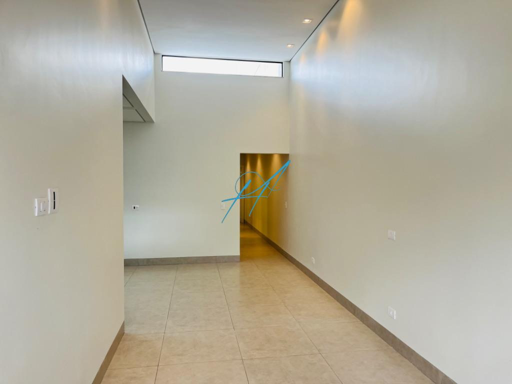 Casa à venda com 3 quartos, 110m² - Foto 4