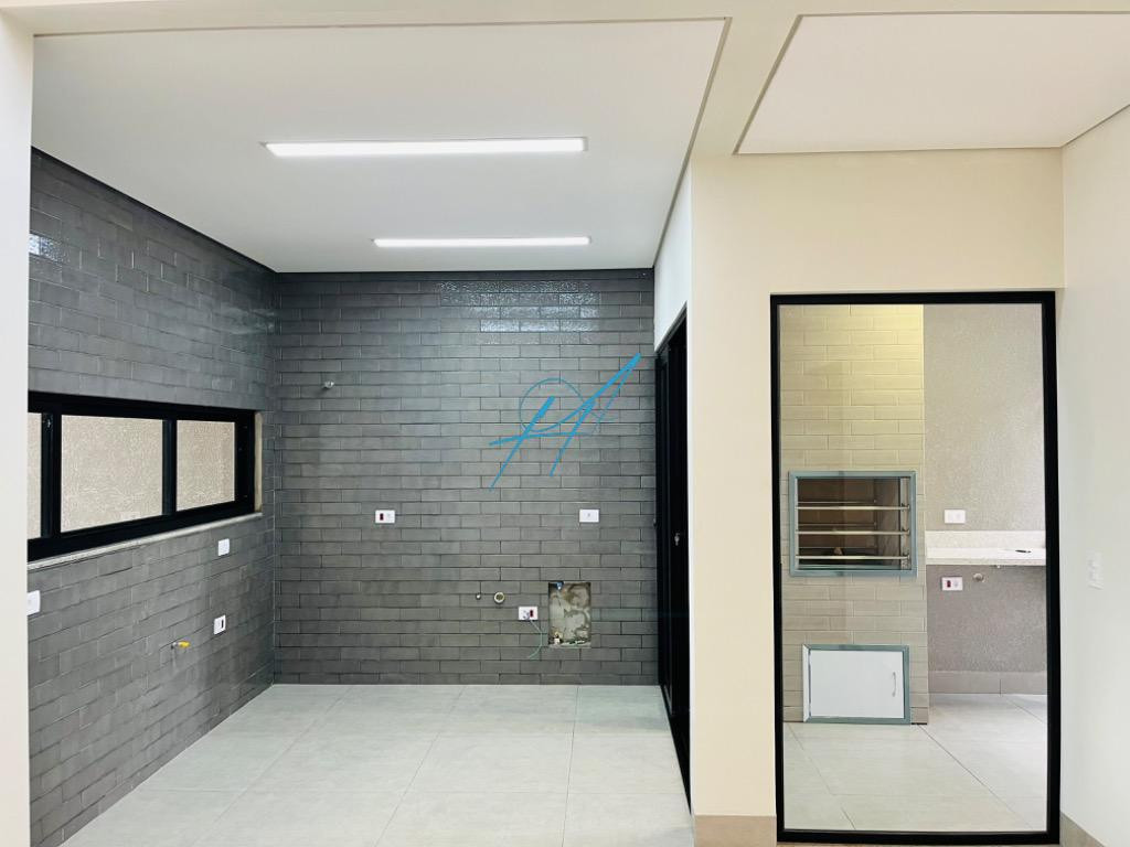 Casa à venda com 3 quartos, 110m² - Foto 14