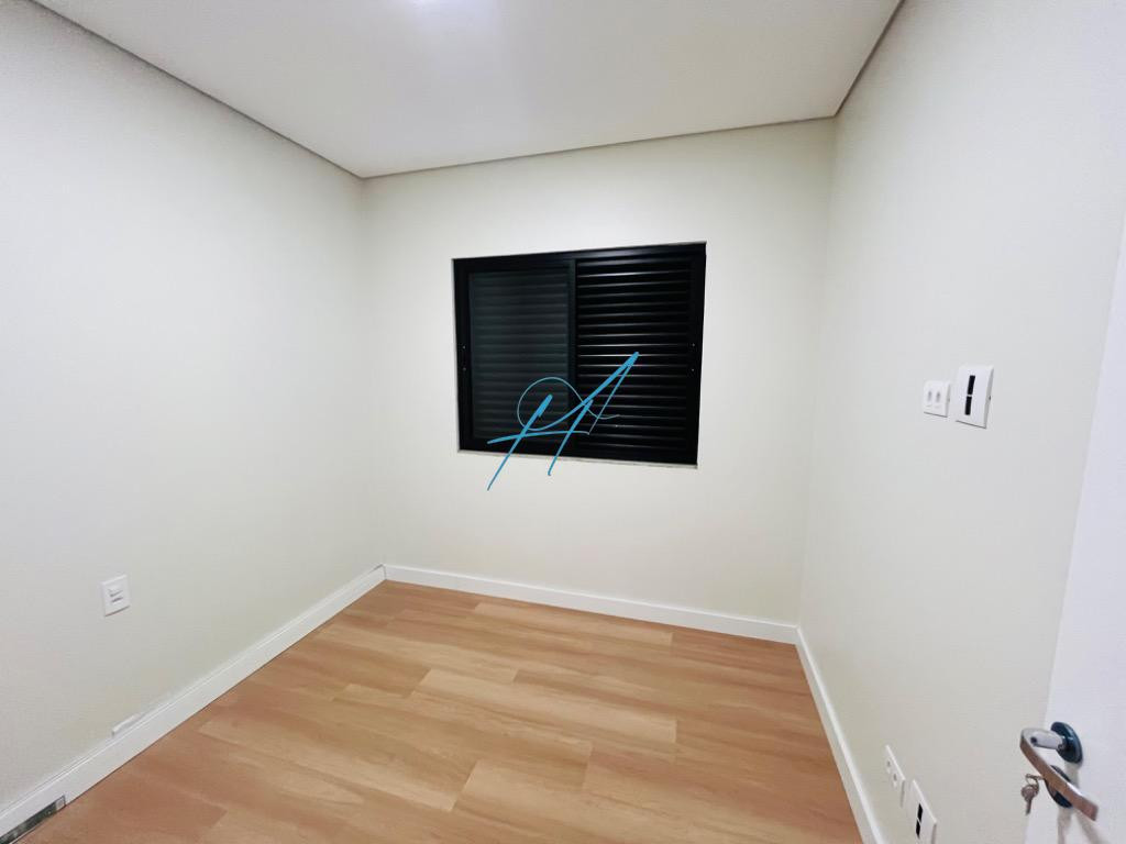 Casa à venda com 3 quartos, 110m² - Foto 17