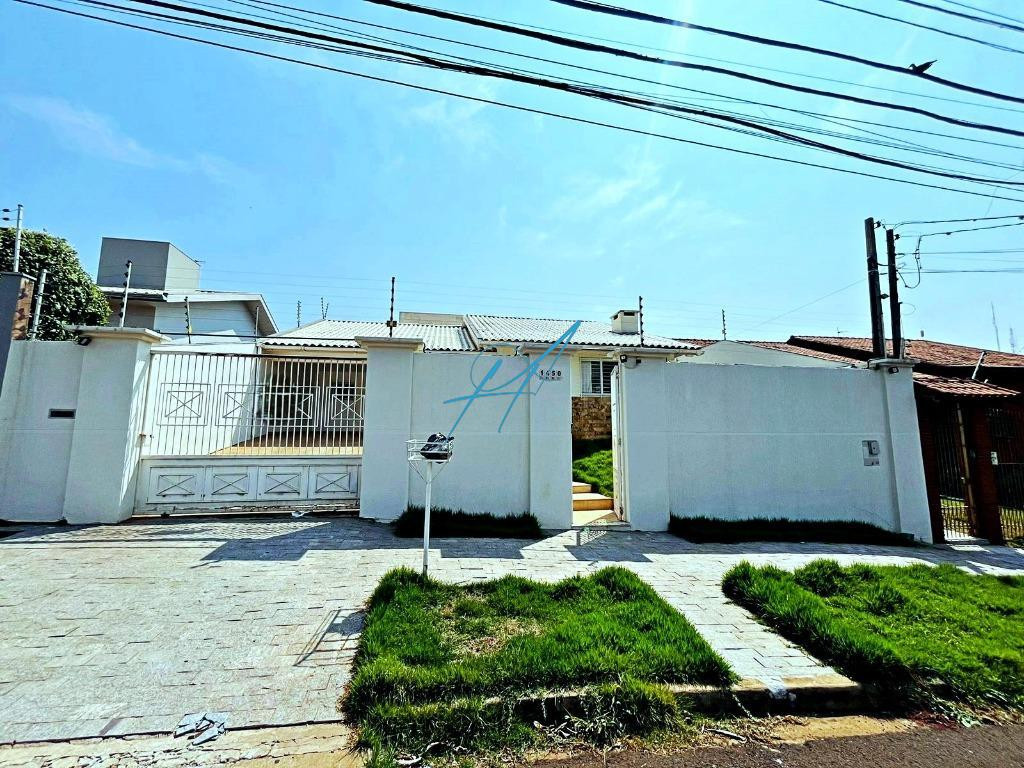 Casa à venda com 4 quartos, 327m² - Foto 3