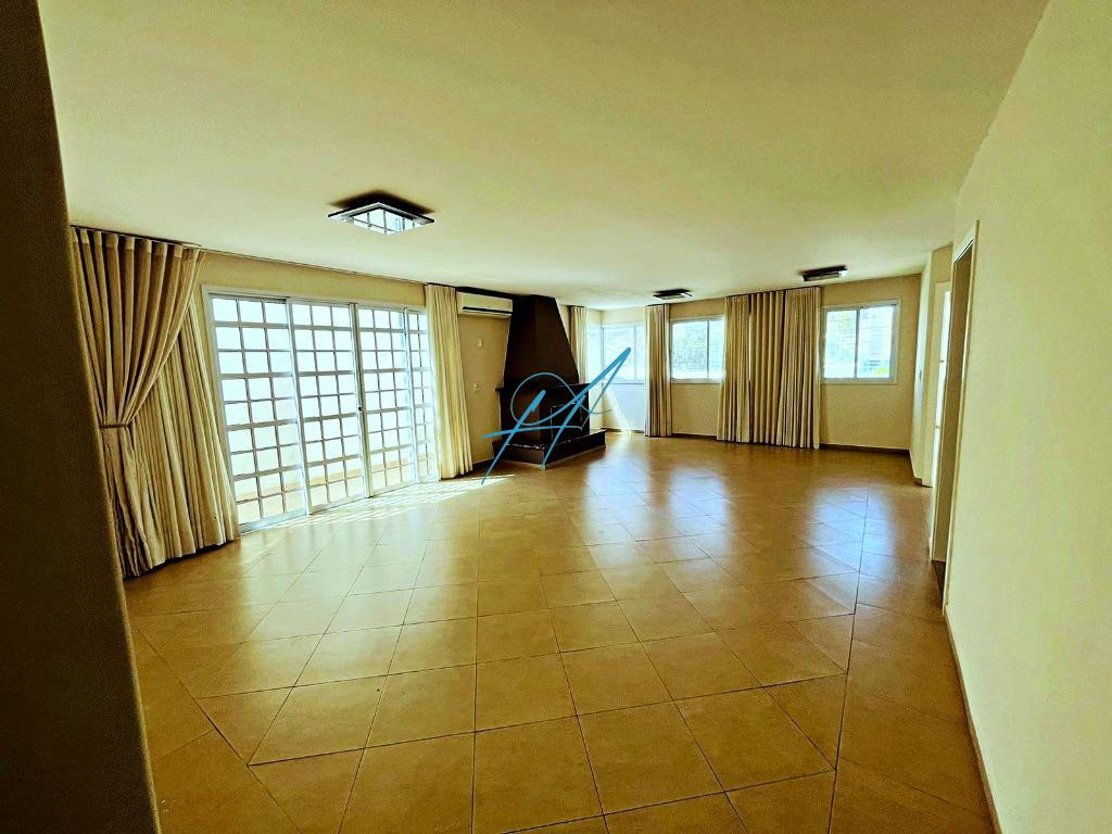 Casa à venda com 4 quartos, 327m² - Foto 6