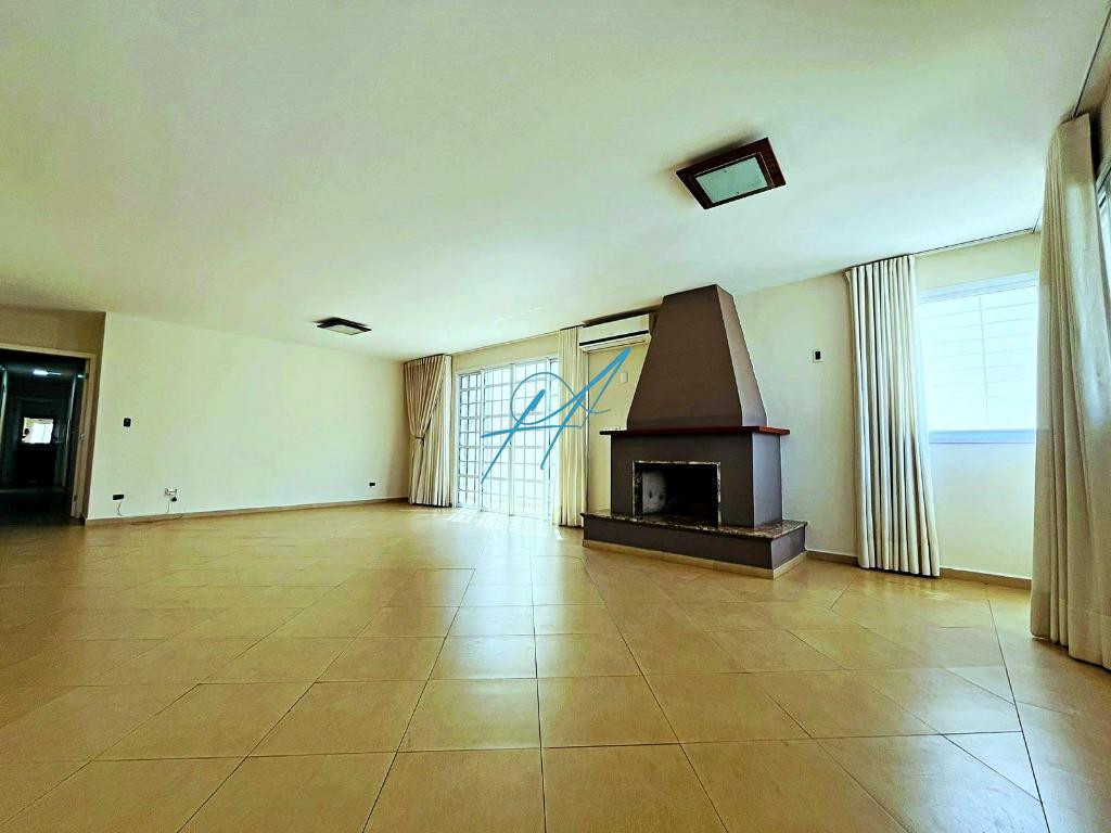 Casa à venda com 4 quartos, 327m² - Foto 13