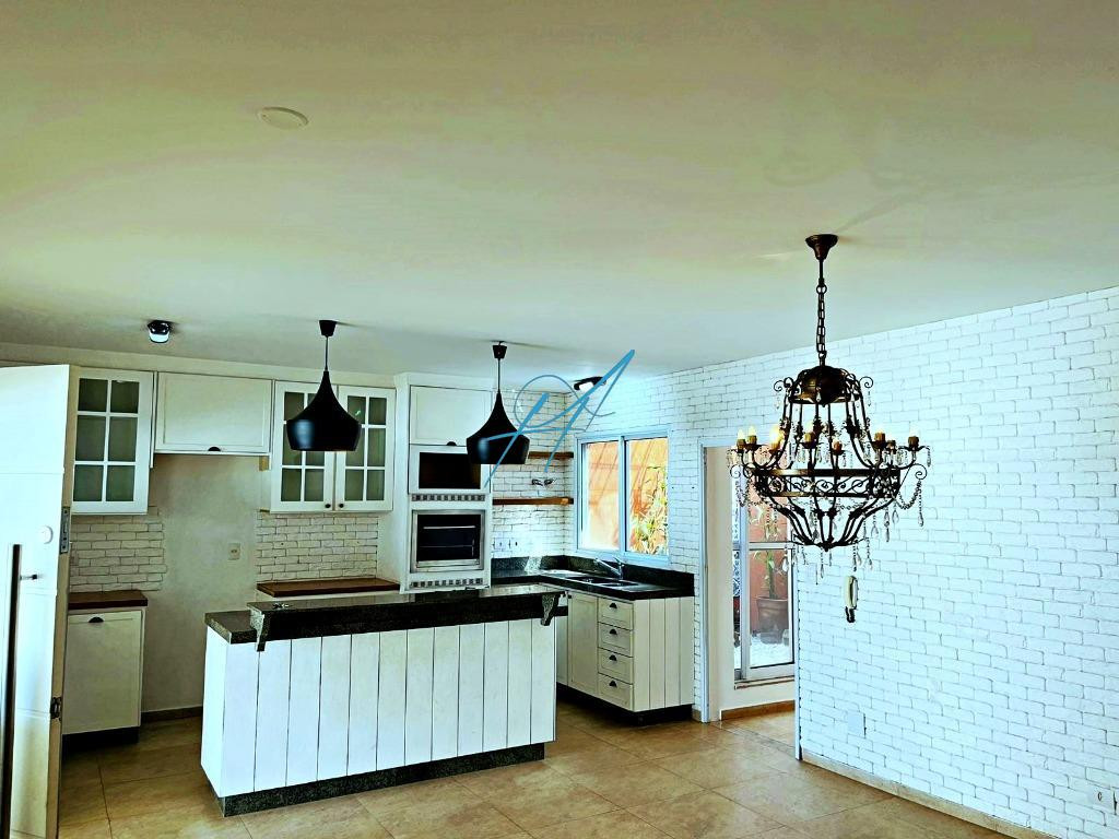 Casa à venda com 4 quartos, 327m² - Foto 17