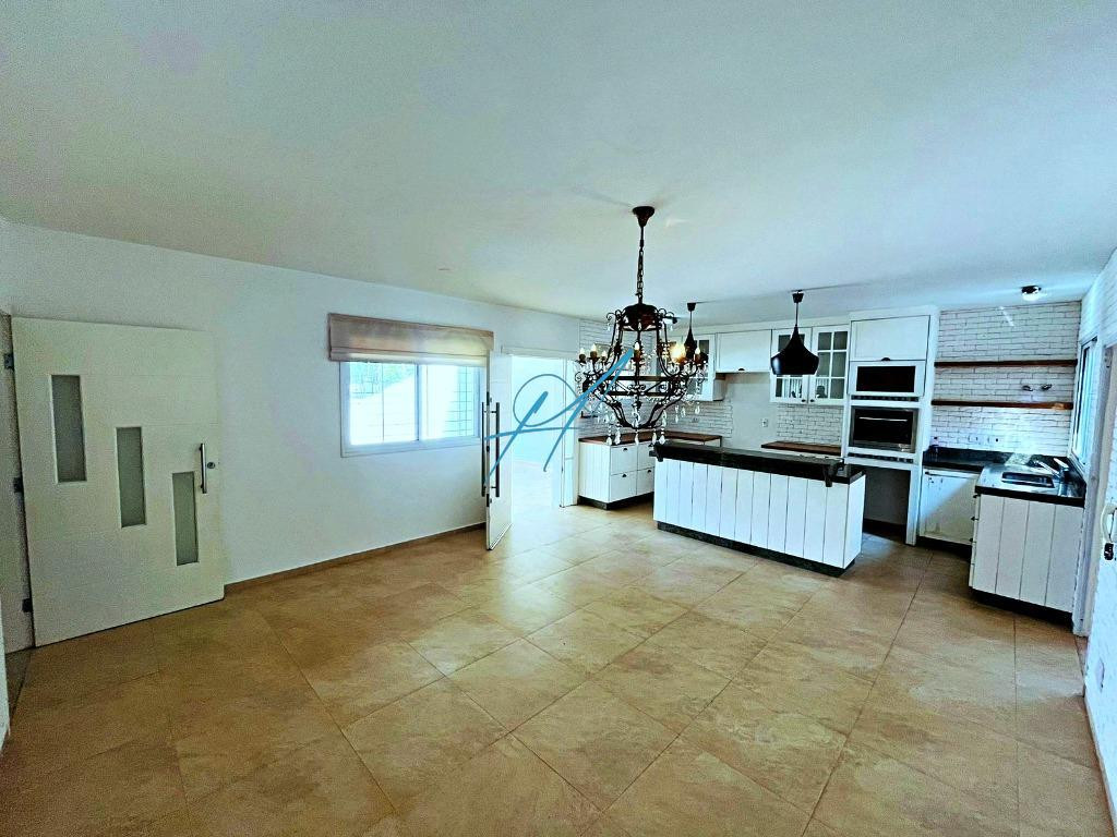 Casa à venda com 4 quartos, 327m² - Foto 19