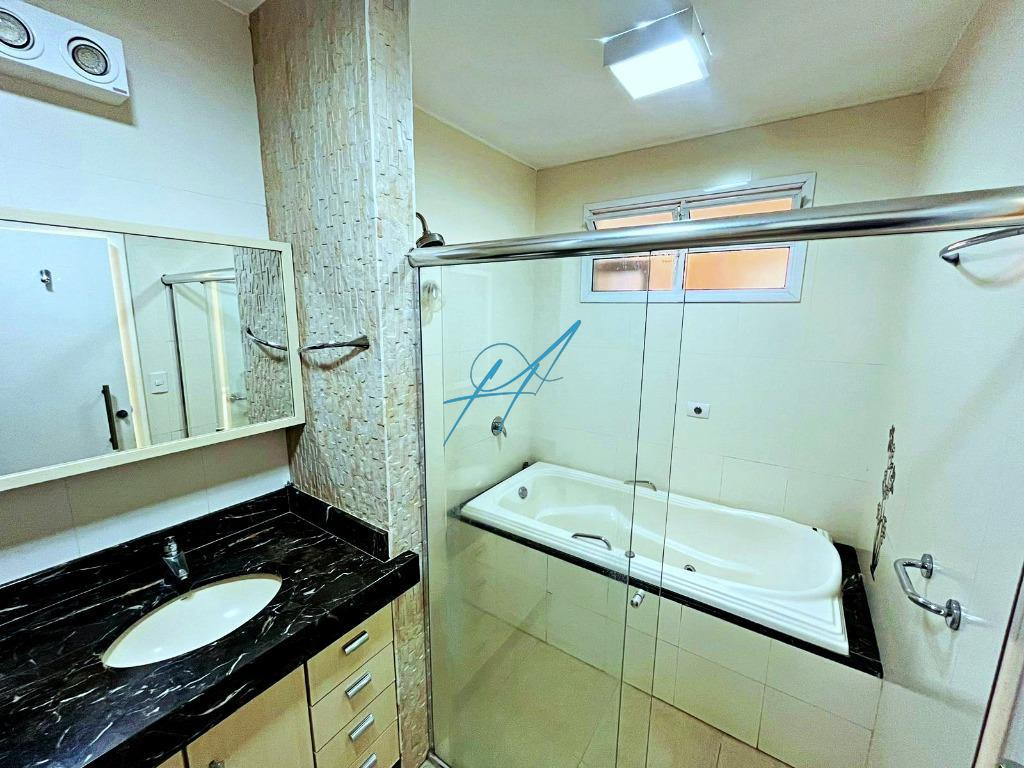 Casa à venda com 4 quartos, 327m² - Foto 30