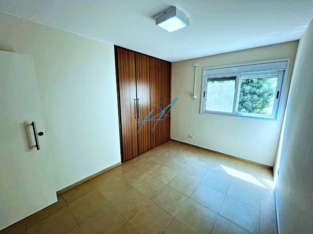 Casa à venda com 4 quartos, 327m² - Foto 33